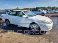 2005 Lexus ES330 photo