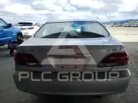 2005 Lexus ES330 photo