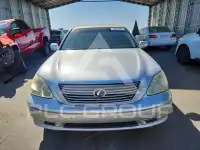 2005 Lexus LS430 photo