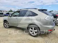 2005 Lexus RX330 photo