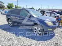 2005 Lexus RX330 photo