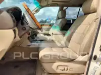 2005 Lexus LX470 photo