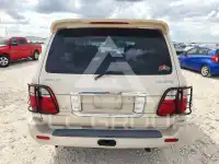 2005 Lexus LX470 photo