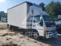 2005 Isuzu NPR фото