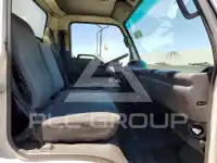 2005 Isuzu NPR фото