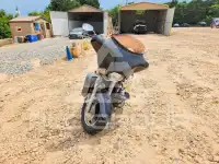 2005 Yamaha XVZ photo