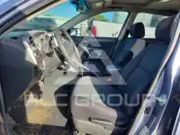 2005 Toyota MATRIX фото
