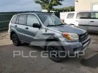 2005 Toyota RAV4 photo