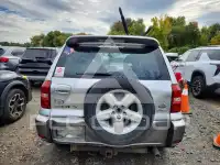 2005 Toyota RAV4 фото