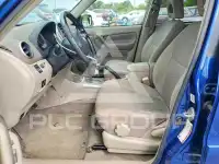 2005 Toyota RAV4 photo