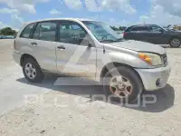 2005 Toyota RAV4 фото