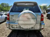 2005 Toyota RAV4 фото