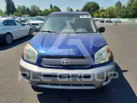 2005 Toyota RAV4 photo