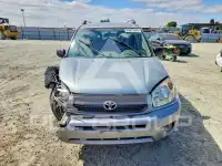 2005 Toyota RAV4 фото