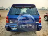 2005 Toyota RAV4 photo