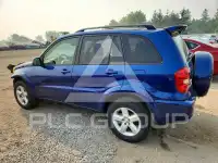 2005 Toyota RAV4 photo