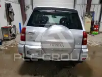 2005 Toyota RAV4 фото