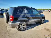 2005 Toyota RAV4 photo