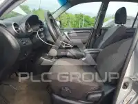 2005 Toyota RAV4 photo