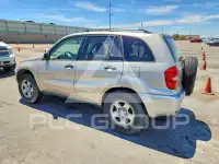 2005 Toyota RAV4 photo