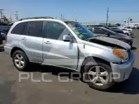 2005 Toyota RAV4 photo