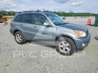 2005 Toyota RAV4 photo