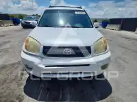 2005 Toyota RAV4 фото
