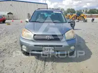2005 Toyota RAV4 photo