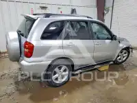 2005 Toyota RAV4 фото