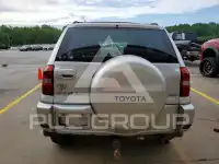 2005 Toyota RAV4 фото