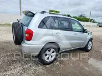 2005 Toyota RAV4 фото