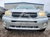 2005 Toyota RAV4 photo