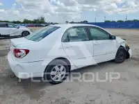 2005 Toyota COROLLA фото