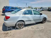 2005 Toyota COROLLA фото
