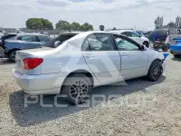 2005 Toyota COROLLA фото
