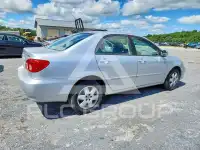 2005 Toyota COROLLA фото