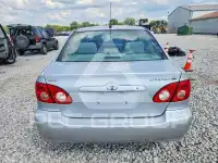 2005 Toyota COROLLA фото