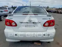 2005 Toyota COROLLA фото