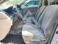 2005 Toyota COROLLA фото