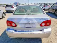 2005 Toyota COROLLA фото