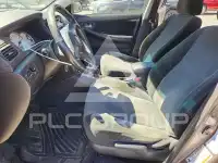 2005 Toyota COROLLA фото