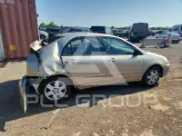 2005 Toyota COROLLA фото