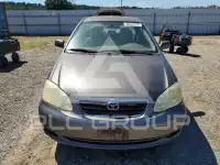 2005 Toyota COROLLA фото