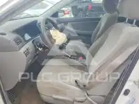 2005 Toyota COROLLA фото