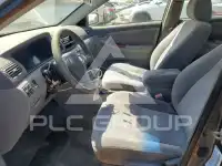 2005 Toyota COROLLA фото