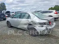 2005 Toyota COROLLA фото