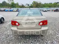 2005 Toyota COROLLA фото