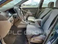 2005 Toyota COROLLA фото