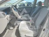 2005 Toyota COROLLA фото