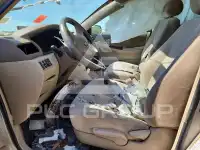 2005 Toyota COROLLA фото